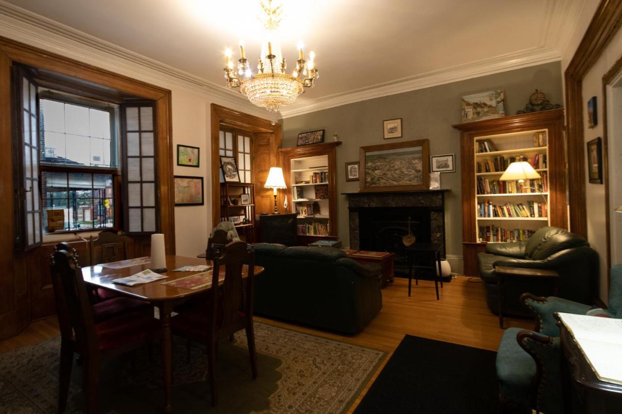 Pring Guesthouse Hamilton Eksteriør billede