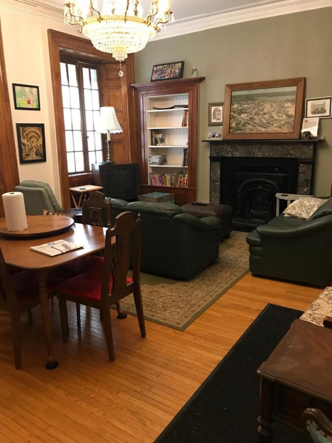Pring Guesthouse Hamilton Eksteriør billede