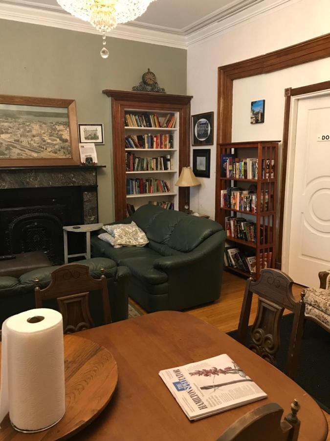 Pring Guesthouse Hamilton Eksteriør billede